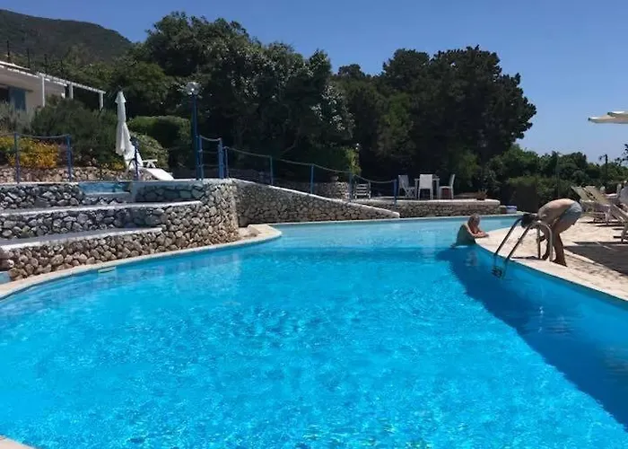 Circeo, Con Piscina E Scesa Al Mare San Felice Circeo